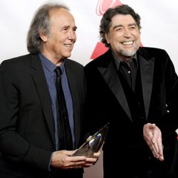 Joan Manuel Serrat y Joaquín Sabina en la entrega del premio Persona del Año 2014