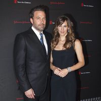 Ben Affleck y Jennifer Garner en una fiesta benéfica organizada por Save The Children en Nueva York