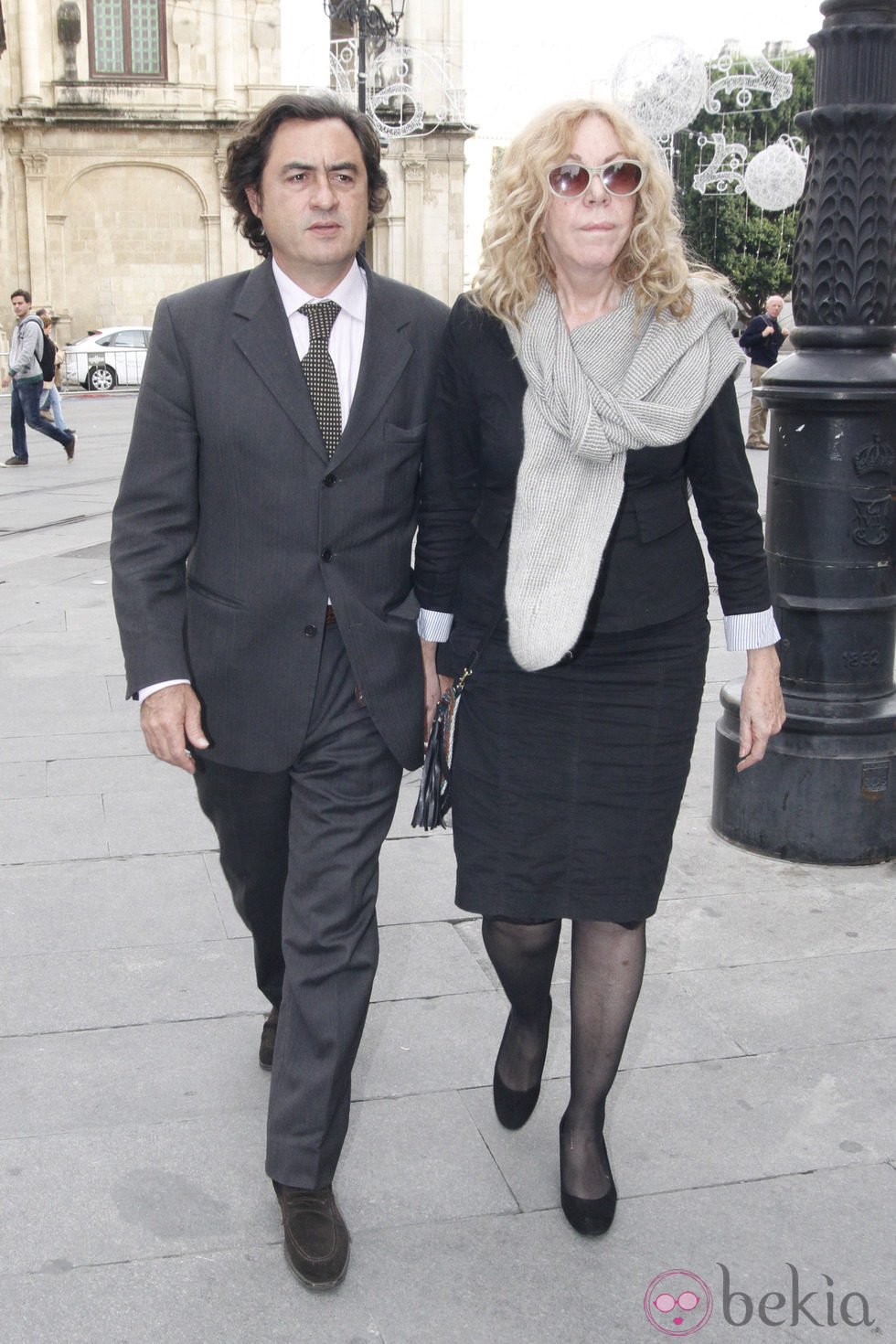 María Eugenia Fernández de Castro en la capilla ardiente de la Duquesa de Alba