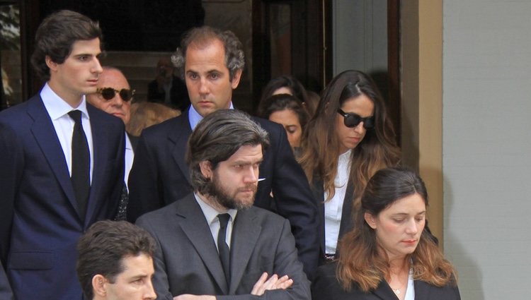 Los nietos de la Duquesa de Alba antes de funeral de su abuela