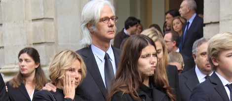 Jacobo Fitz-James Stuart con su hermana Eugenia Martínez de irujo y sus sobrinos Cayetana y Luis de camino al funeral de la Duquesa de Alba