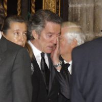 Alfonso Díez llorando en el funeral de la Duquesa de Alba