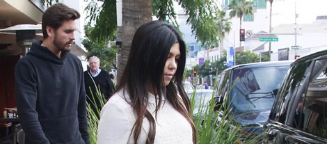 Kourtney Kardashian y Scott Disick salen a comer en Beverly Hills