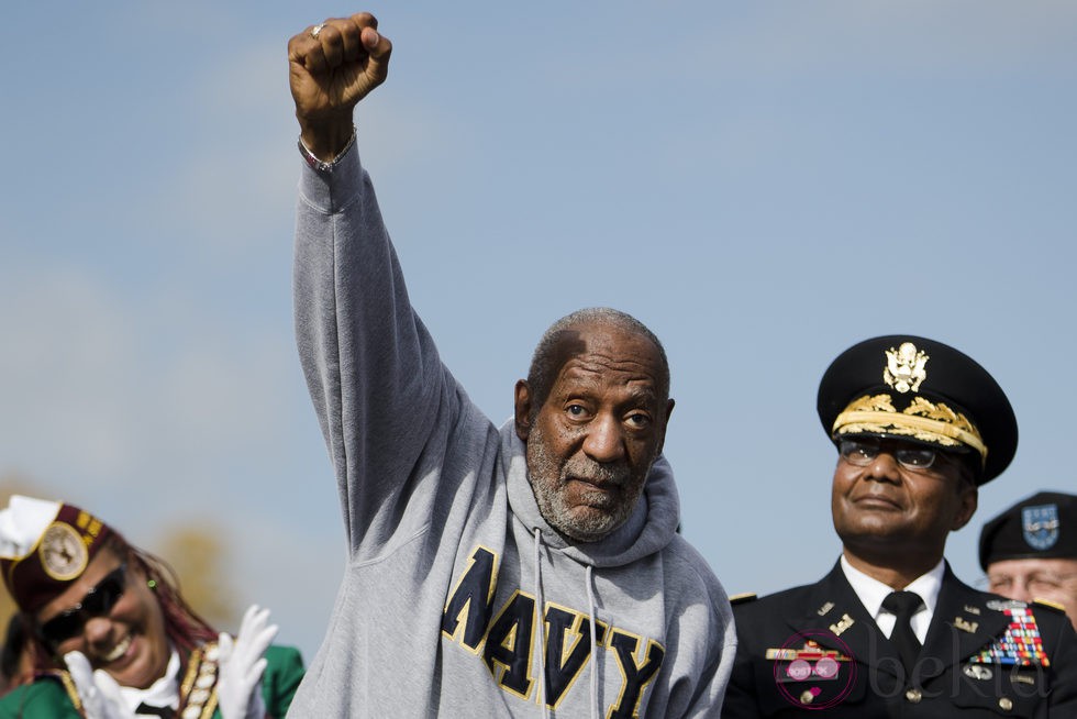 Bill Cosby acude a la ceremonia del Día de los Veteranos en Filadelfia