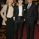 Ana Duato, Ricardo Gómez e Imanol Arias en los Premios Antena de Oro 2014