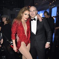 Jennifer Lopez y Pitbull en los American Music Awards 2014