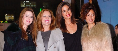 Amelia Bono, Ana Rodríguez, Isabel JIménez y Patricia Pérez en el concierto de Raphael