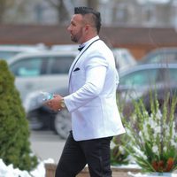 Roger Mathews en la boda de Snooki y Jionni LaValle