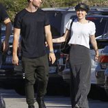 Miley Cyrus y Patrick Schwarzenegger en Malibú