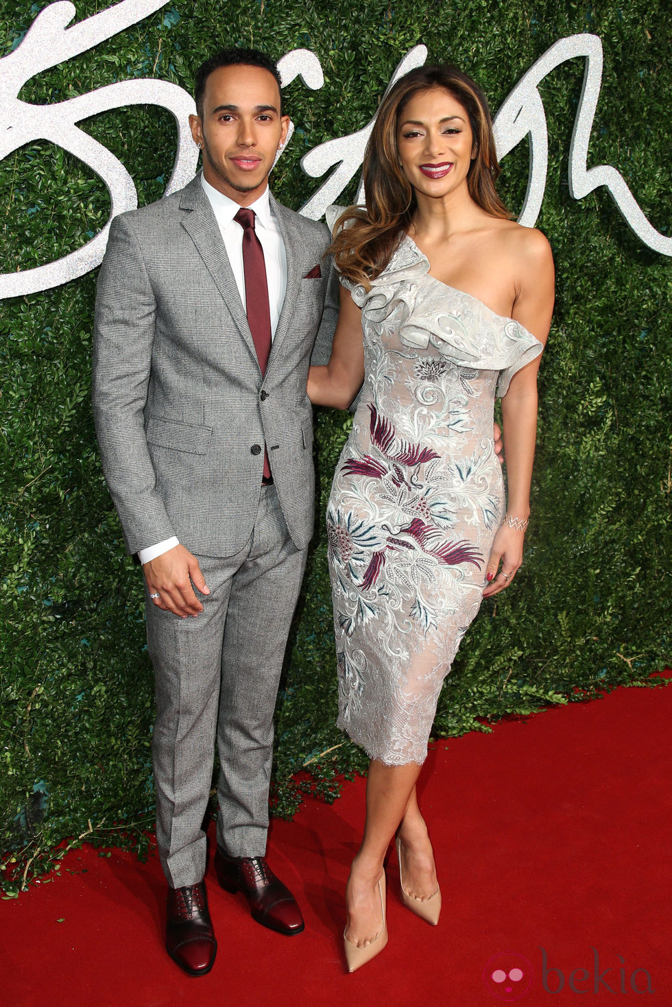 Lewis Hamilton y Nicole Scherzinger acuden a los 'British Fashion Awards 2014' en Londres