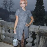 Lilly Allen en el desfile de Chanel en Salzburgo