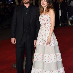 Christian Bale y Maria Valverde en el estreno mundial de 'Exodus' celebrado en Londres