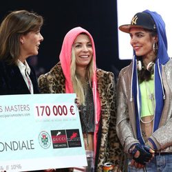 Carlota Casiraghi y su madre, la Princesa Carolina de Mónaco, en el 'The Style & Competition for AMADE'