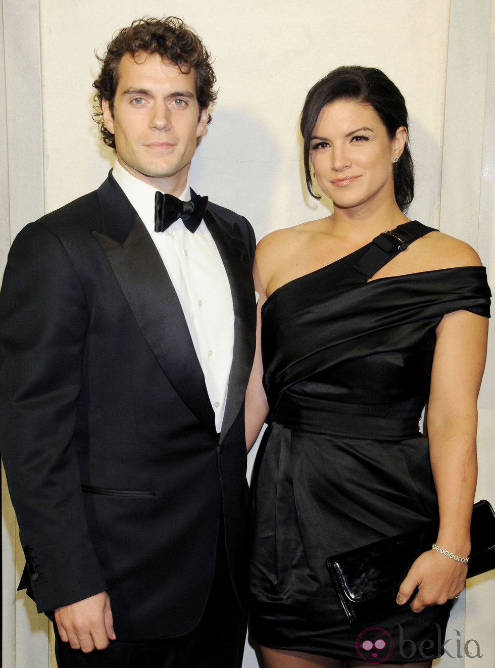 Henry Cavill y Gina Carano en el cocktail de Tom Ford