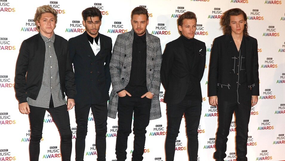 One Direction en la entrega de los BBC Music Awards 2014