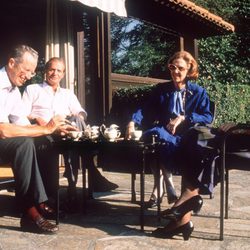 Los Reyes Juan Carlos y Sofía con los Reyes Balduino y Fabiola de Bélgica 