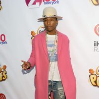 Pharrell Williams acude al Jingle Ball 2014 en Nueva York