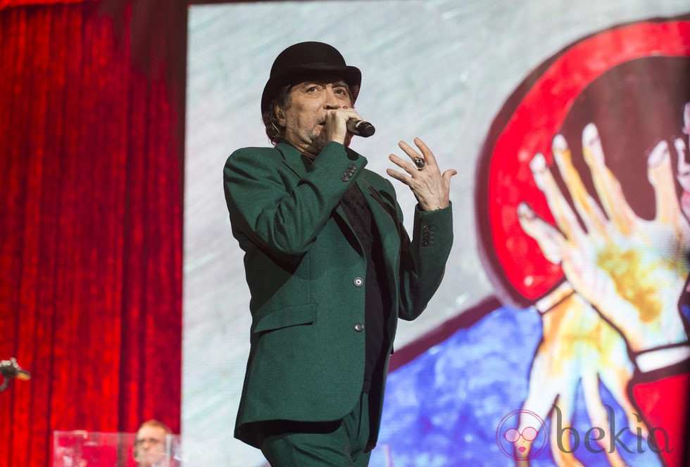 Joaquín Sabina ofreciendo un concierto en Madrid