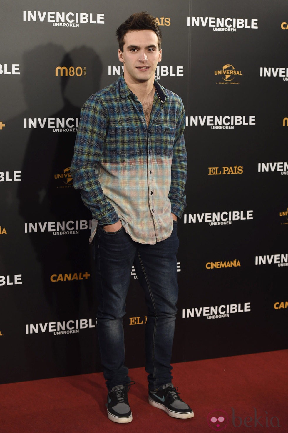 Ricardo Gómez en el estreno de 'Invencible' en Madrid