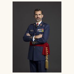 Foto oficial del Rey Felipe VI con uniforme de diario de Capitán General del Ejército del Aire