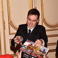 Louis Ducruet entrega regalos de Navidad a los niños de Mónaco