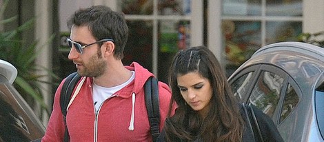 Dani Rovira y Clara Lago paseando por Málaga