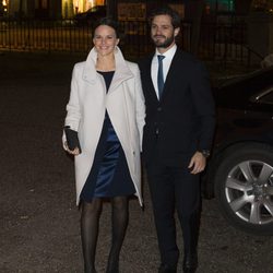 Carlos Felipe de Suecia y Sofia Hellqvist en un concierto de Navidad