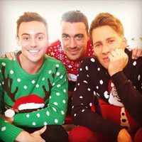 Tom Daley y su novio Dustin Lance Black con su amigo Drew Kuhse