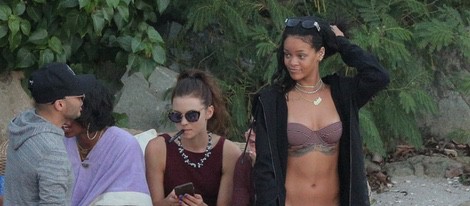 Rihanna en su fiesta playera de Año Nuevo 2015