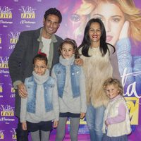 Óscar Higares en el concierto de Violetta en Madrid