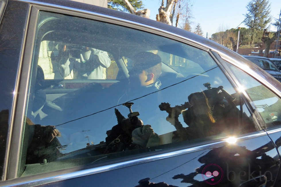 Gloria Camila y José Fernando llegando al reencuentro con su padre Ortega Cano