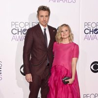 Kristen Bell y Dax Shephard en los People's Choice Awards 2015