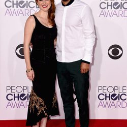 Jesse Williams y Sarah Drew en los People's Choice Awards 2015