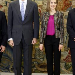 Los Reyes Felipe y Letizia en una audiencia a la Comisión Nacional para la Racionalización de los Horarios Españoles