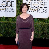 Maura Tierney en la alfombra roja de los Globos de Oro 2015