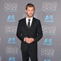 Chris Hemsworth en los Critics' Choice Awards 2015