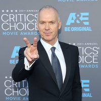 Michael Keaton en los Critics' Choice Awards 2015