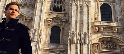 Marc Clotet junto al Duomo de Milán