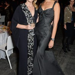 Karolina Kurkova y Emily Blunt en el Salón de la Alta Relojería de Ginebra