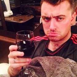 Sam Smith insinúa que ha roto con su novio Jonathan Zeizel en Instagram