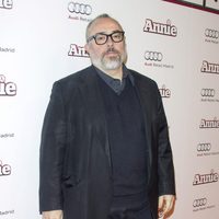 Álex de la Iglesia en la premiere de 'Annie' en Madrid