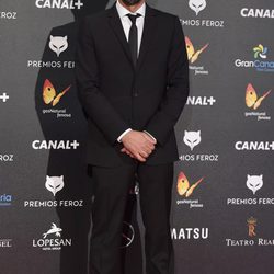 Alberto Rodríguez en la alfombra roja de los Premios Feroz 2015