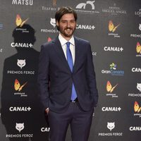 Carlos Marques-Marcet en la alfombra roja de los Premios Feroz 2015