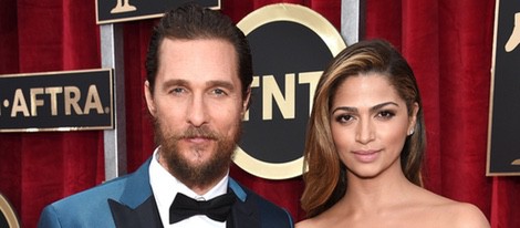 Matthew McConaughey y Camila Alves en la alfombra roja de los Screen Actors Guild Awards 2015