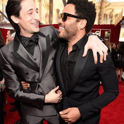 Adrien Brody y Lenny Kravitz en la alfombra roja de los Screen Actors Guild Awards 2015