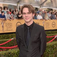 Ellar Coltrane en la alfombra roja de los Screen Actors Guild Awards 2015