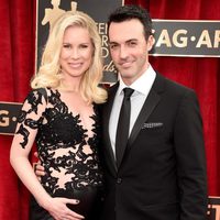 Reid Scott y Elspeth Keller en la alfombra roja de los Screen Actors Guild Awards 2015