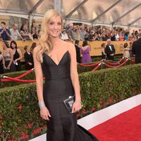 Joanne Froggatt en la alfombra roja de los Screen Actors Guild Awards 2015