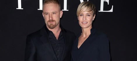 Robin Wright y Ben Foster en el desfile de Armani en la Semana de la Alta Costura primavera/verano 2015