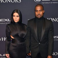 Kim Kardashian y Kanye West  en los premios 'BET Honors 2015 '